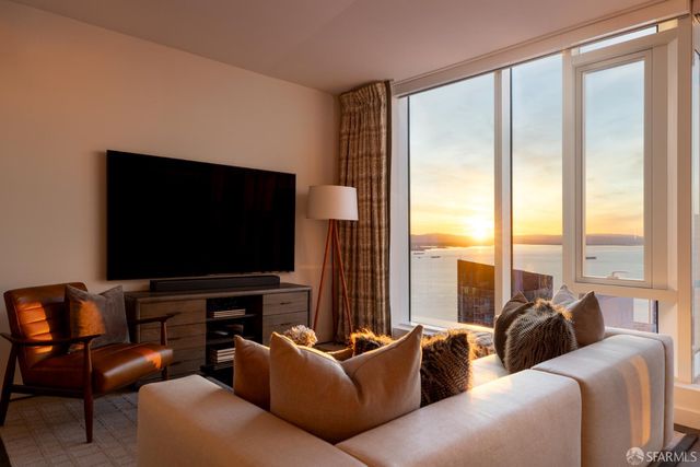 488 Folsom Street 5301, San Francisco, CA 94105