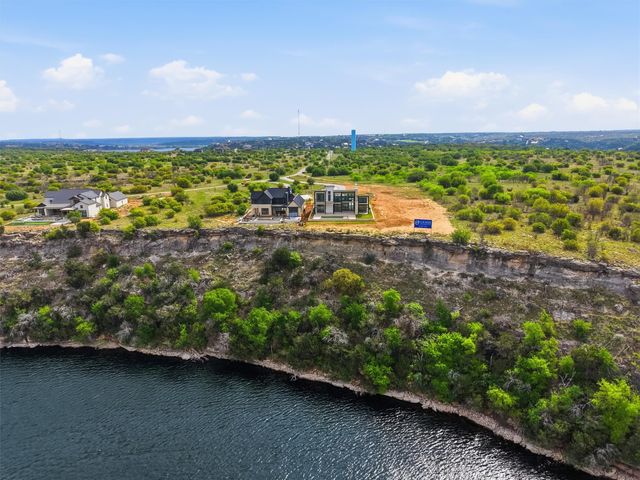 961 E Hells Gate Dr, Graford, TX 76449