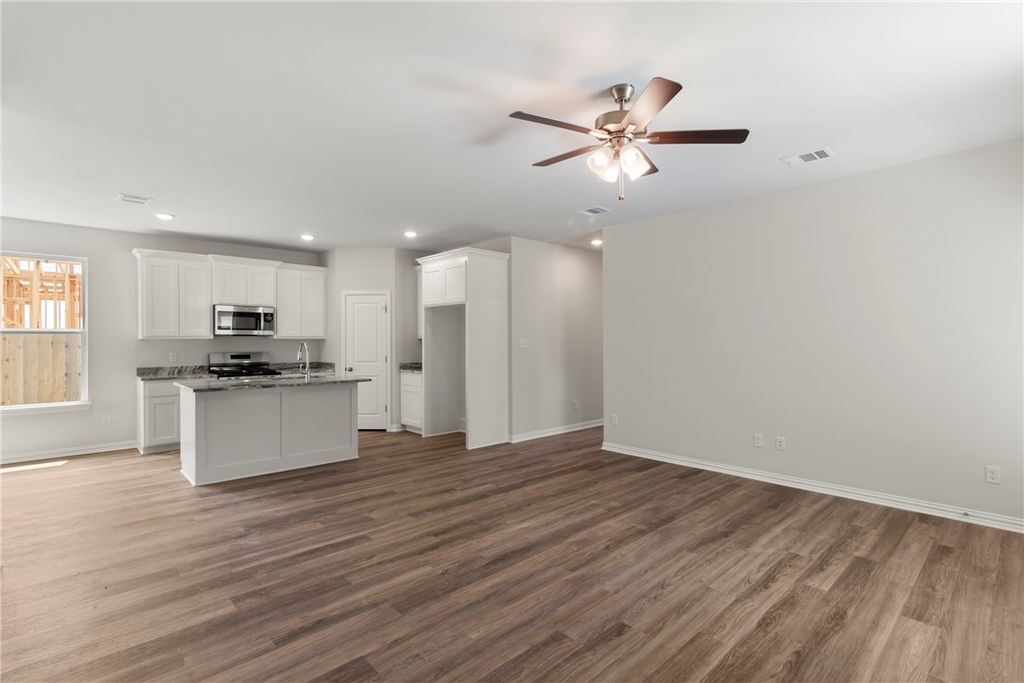 2602 Falcon Ridge Drive, Bryan, TX 77803 — photo 5