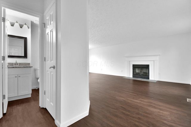 1165 Harley Run Drive, Blacklick, OH 43004