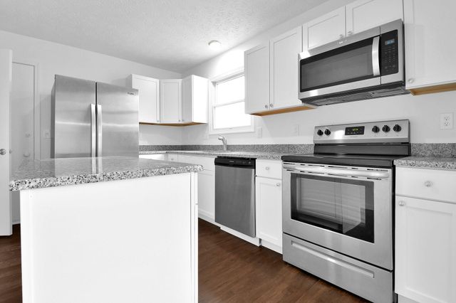 1165 Harley Run Drive, Blacklick, OH 43004