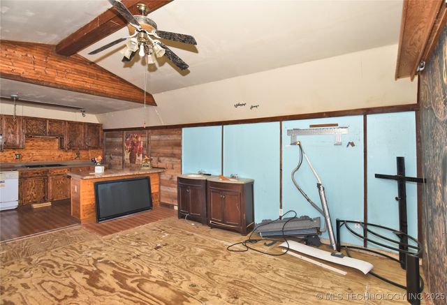 5575 Rizley Road, Beggs, OK 74447