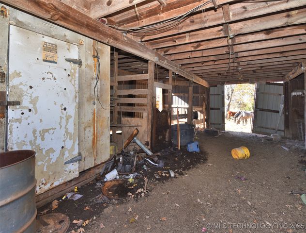 5575 Rizley Road, Beggs, OK 74447