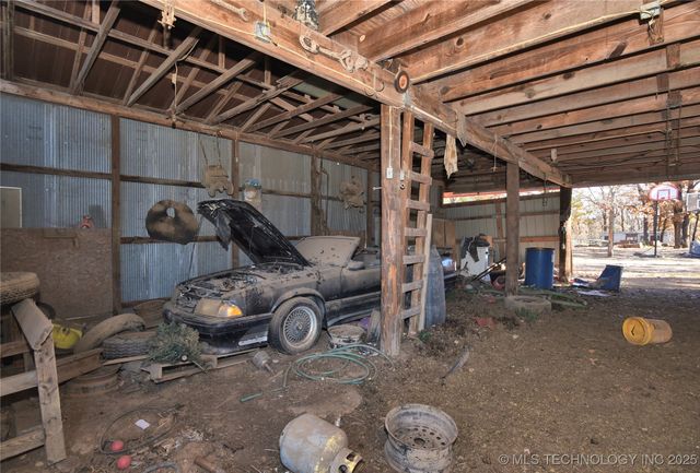 5575 Rizley Road, Beggs, OK 74447