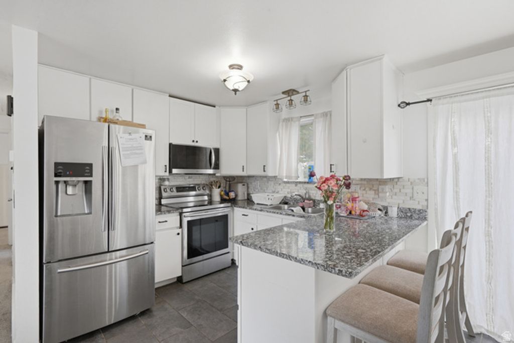 4287 W STRATUS, Kearns, UT 84118 — photo 4