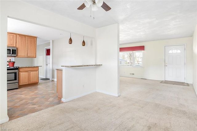 4929 W Norfolk RD, Portsmouth, VA 23703