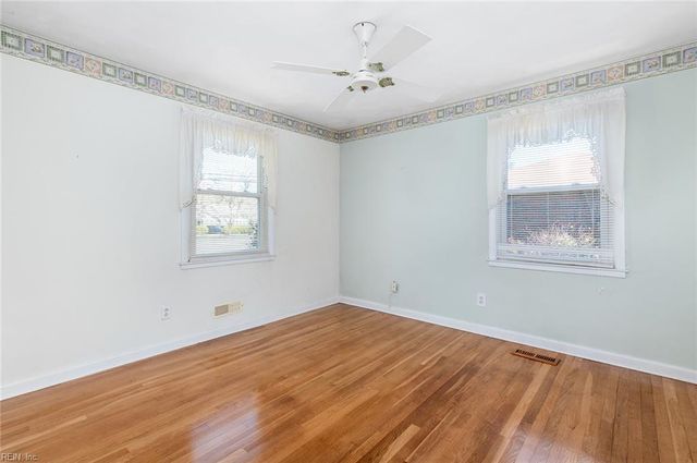 4929 W Norfolk RD, Portsmouth, VA 23703