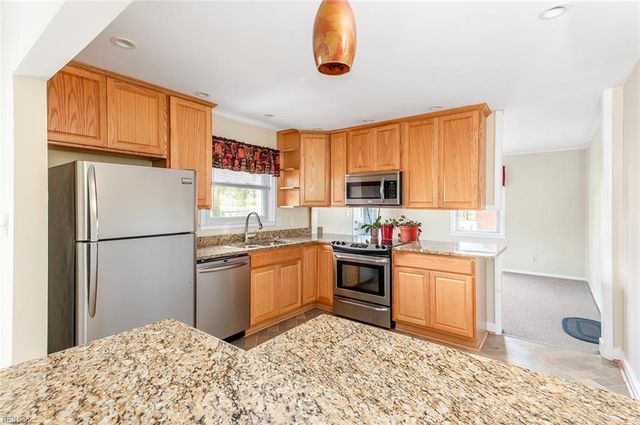 4929 W Norfolk RD, Portsmouth, VA 23703