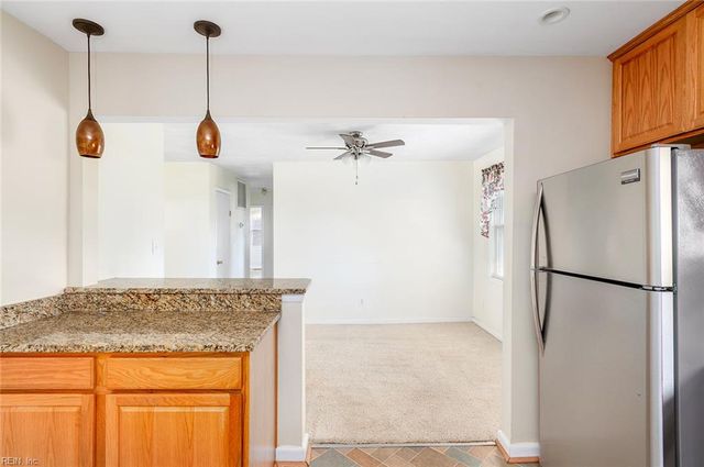 4929 W Norfolk RD, Portsmouth, VA 23703