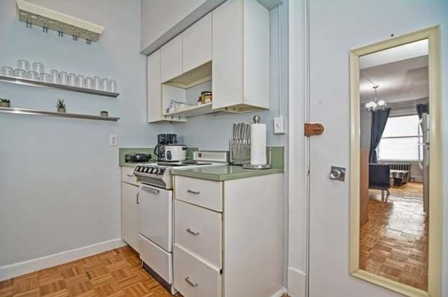 21 Beacon St 2J, Boston, MA 02108