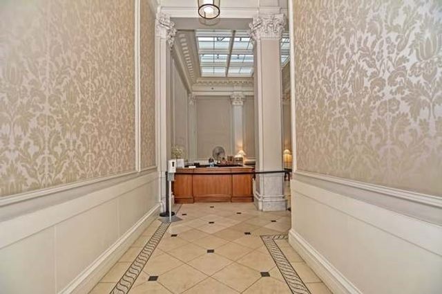 21 Beacon St 2J, Boston, MA 02108