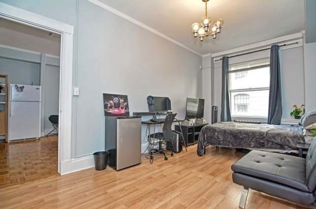 21 Beacon St 2J, Boston, MA 02108