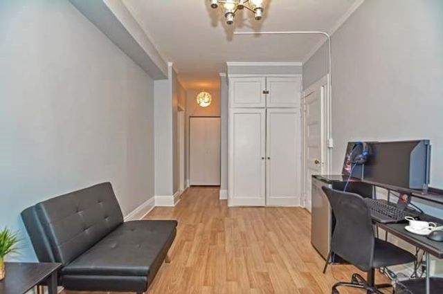 21 Beacon St 2J, Boston, MA 02108