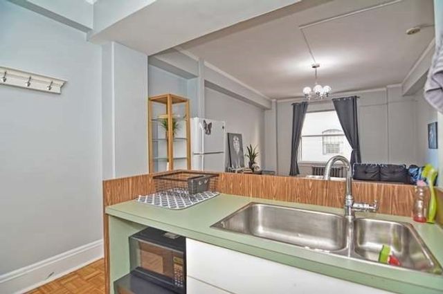 21 Beacon St 2J, Boston, MA 02108