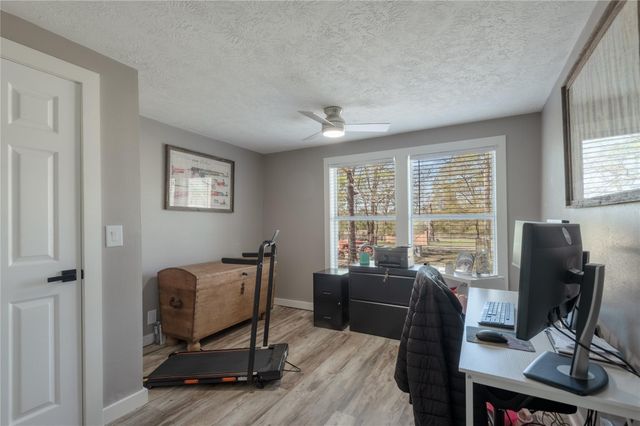 4 Jackson Road, Huntsville, TX 77320