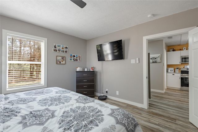 4 Jackson Road, Huntsville, TX 77320