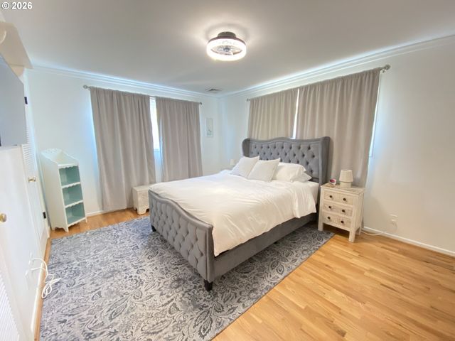 2872 SUFFOLK Ct, Eugene, OR 97401