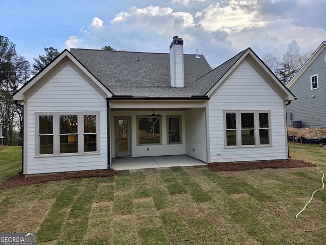 172 Cherokee Drive S, Waleska, GA 30183