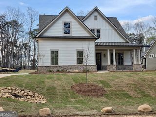 172 Cherokee Drive S, Waleska, GA 30183