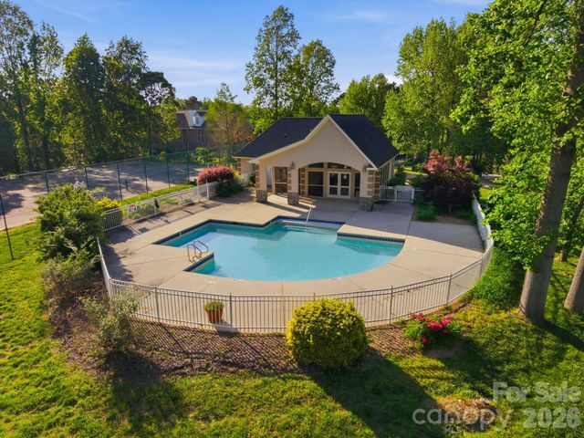 131 Normandy Road, Mooresville, NC 28117