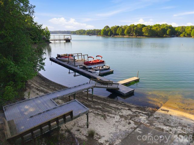 131 Normandy Road, Mooresville, NC 28117