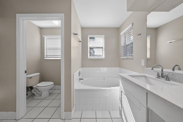 5287 SW 38th Way, Fort Lauderdale, FL 33312