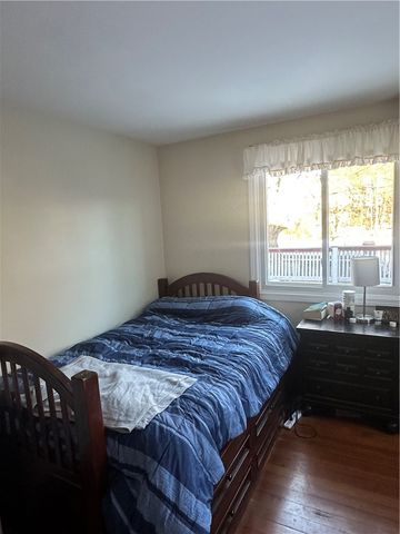 20 Annandale Road, Newport, RI 02840