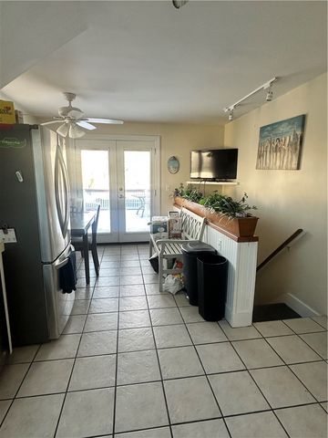 20 Annandale Road, Newport, RI 02840