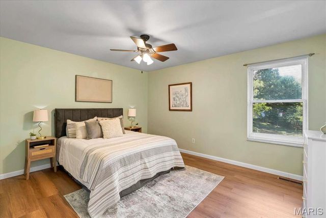 248 Village Creek Anex, Ballwin, MO 63021