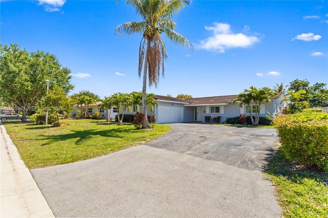 7506 NW 41st St, Coral Springs, FL 33065