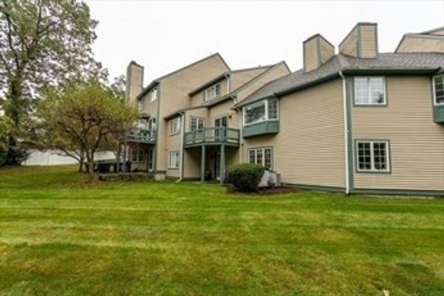 41 Lebeaux Dr 41, Shrewsbury, MA 01545
