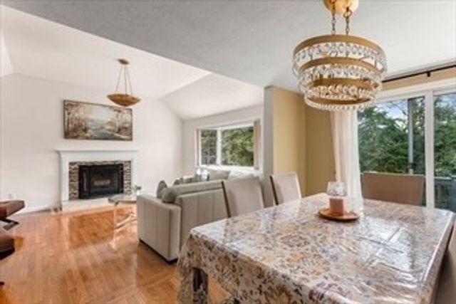 41 Lebeaux Dr 41, Shrewsbury, MA 01545