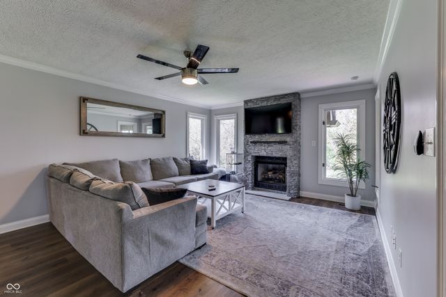 2310 W State Road 252, Trafalgar, IN 46181