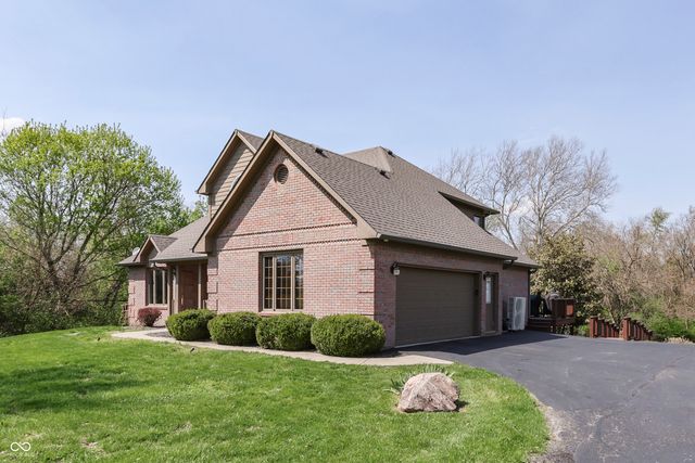 2310 W State Road 252, Trafalgar, IN 46181