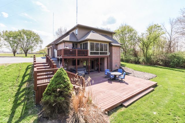2310 W State Road 252, Trafalgar, IN 46181