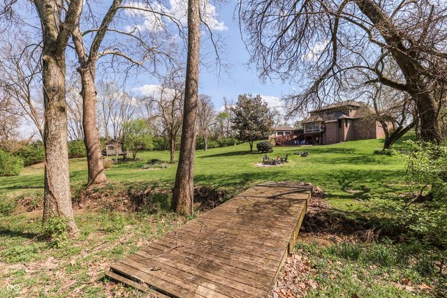 2310 W State Road 252, Trafalgar, IN 46181