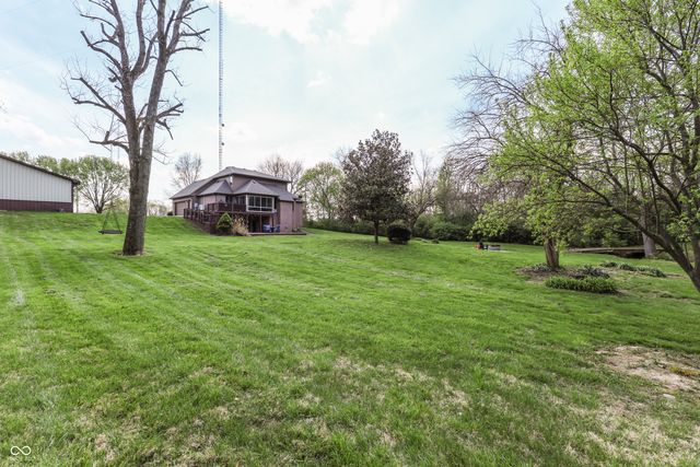 2310 W State Road 252, Trafalgar, IN 46181