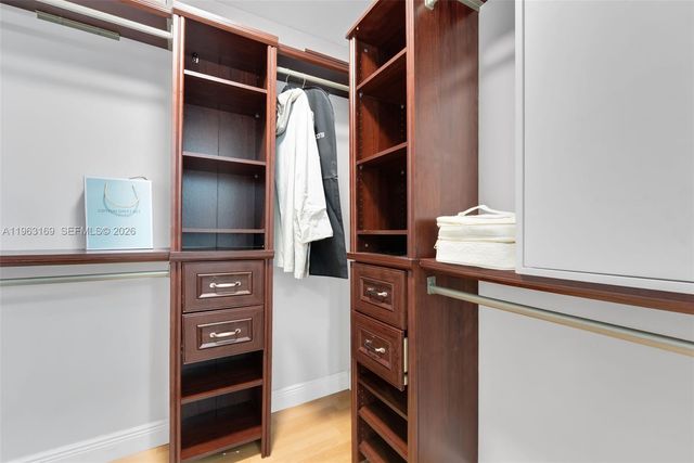 3802 NW 1st Pl, Deerfield Beach, FL 33442