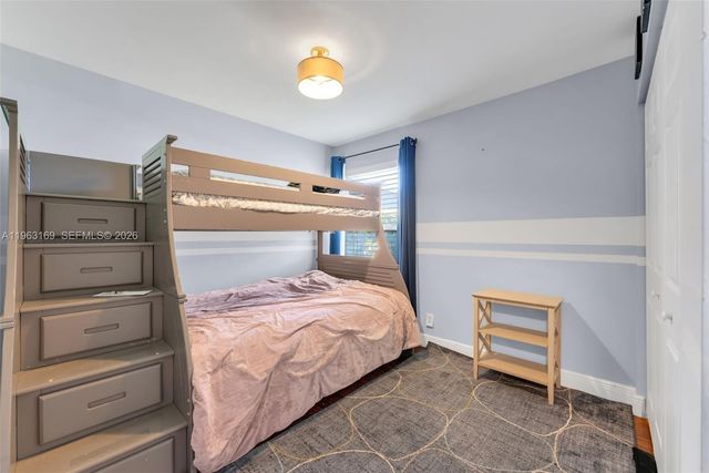 3802 NW 1st Pl, Deerfield Beach, FL 33442