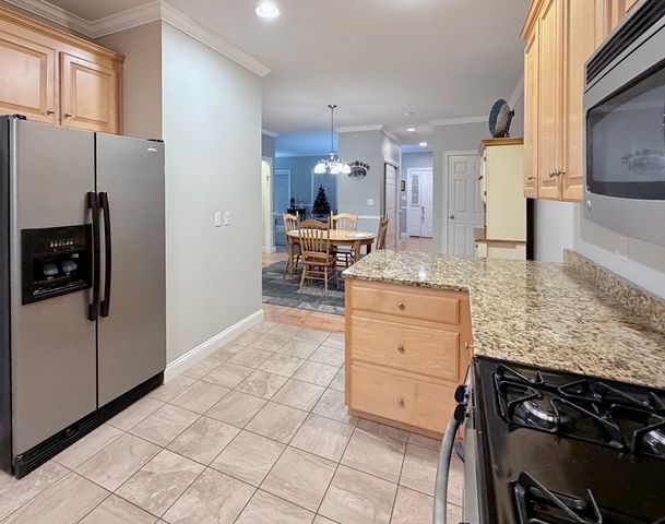 45 Meetinghouse Rd 45, Norfolk, MA 02056