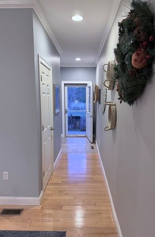 45 Meetinghouse Rd 45, Norfolk, MA 02056