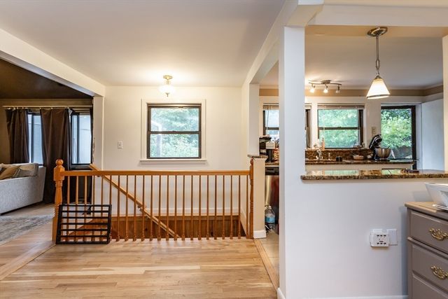 209 Jarry St, New Bedford, MA 02745