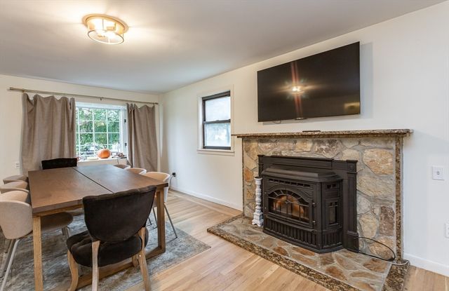 209 Jarry St, New Bedford, MA 02745