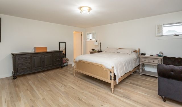 209 Jarry St, New Bedford, MA 02745