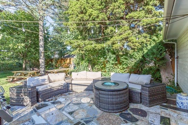 209 Jarry St, New Bedford, MA 02745