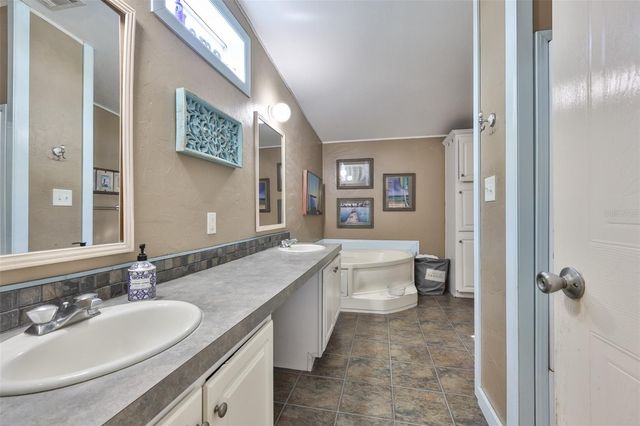 20112 HOBBS ROAD, Wimauma, FL 33598