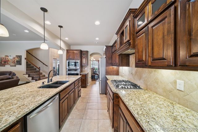 2651 N 17th Street, Broken Arrow, OK 74012