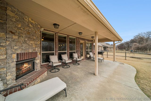 2651 N 17th Street, Broken Arrow, OK 74012