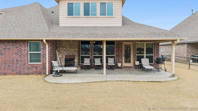 2651 N 17th Street, Broken Arrow, OK 74012