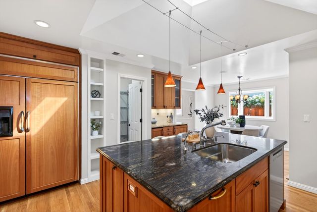 1452 La Crosse Drive, Sunnyvale, CA 94087